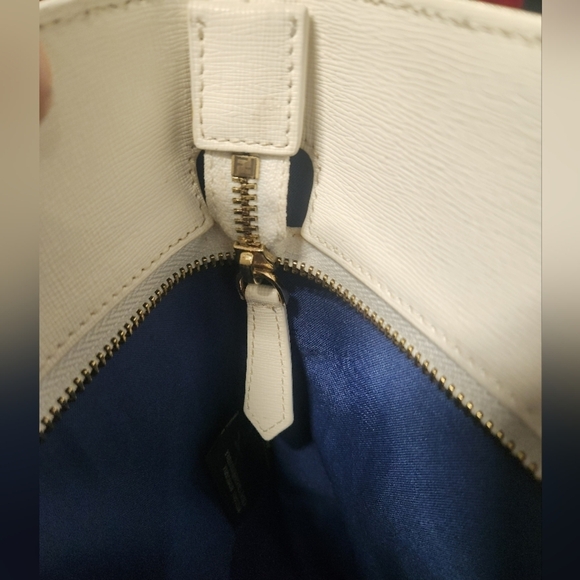 Fendi Roma Signature Roll Tote 100% Authentic $1,800 Sold Out - Picture 13 of 16